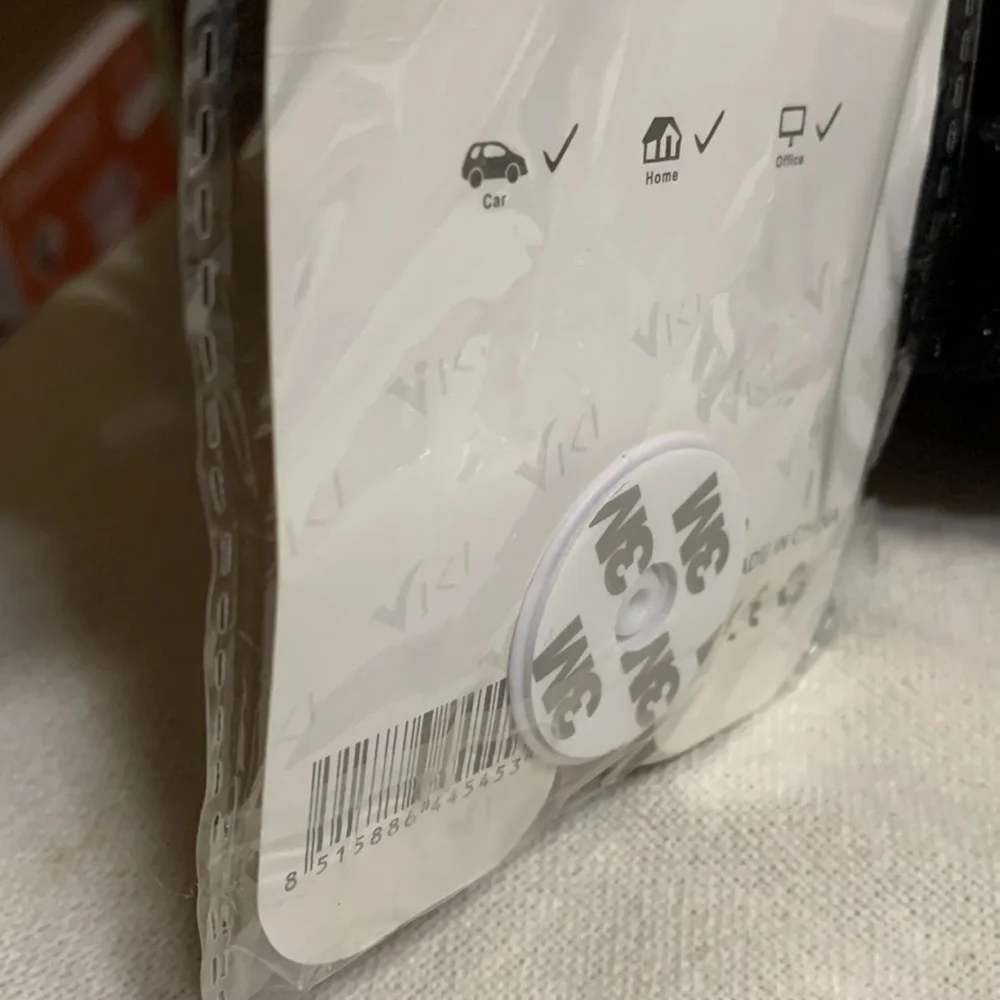 Baby Donald Duck Cell Phone Bracket. New in Packaging